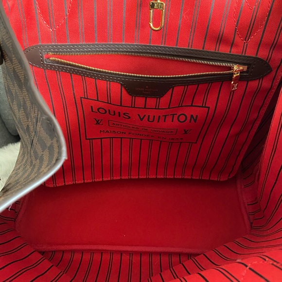 ❌SOLD❌Louis Vuitton Damier Neverfull MM With POUCH - Picture 4 of 11